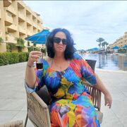  ,   Marina, 56 ,   c 