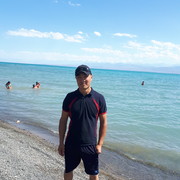  ,   Nurik, 32 ,   