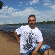 -,   Stas, 44 ,   ,   , c 