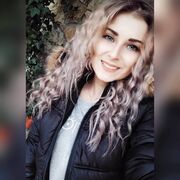  ,  Andrea, 33