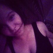   ,  Kris, 28