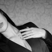 ���������� �������, Leya