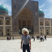  ,  Uktam, 37