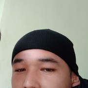  ,  Azizbek, 29