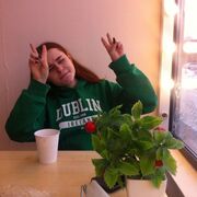  ,   Taya, 21 ,   c 