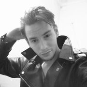  Suwon,   Alex, 28 ,   ,   , c 