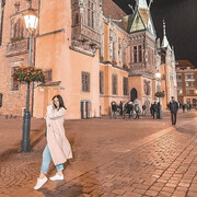  ,   Yuliya, 35 ,   ,   , c , 
