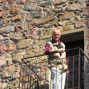  ,   Feliks, 58 ,  