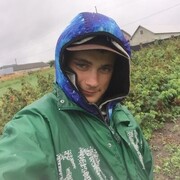  ,  Oleg, 22