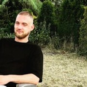  ,  Kris, 28