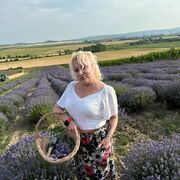  ,   Lana, 59 ,   