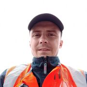  ,  Artem, 33