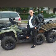  ,  Liana, 40