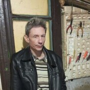  ,   Vadim, 43 ,   