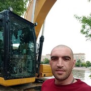  ,   Pavel, 32 ,   ,   