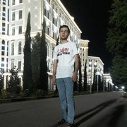  ,  Sharifjon, 30