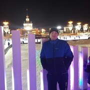  ,   Denis, 32 ,   ,   