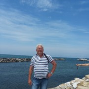  Abano Terme,   Evgenii, 62 ,   ,   , c 
