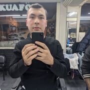  ,  Bekzod, 25
