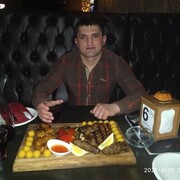  ,  Halil, 33