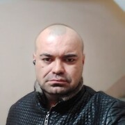  ,   Maikl, 41 ,   ,   