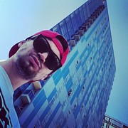  ,   Dimi, 34 ,  