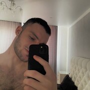  ,   Armen, 24 ,   ,   