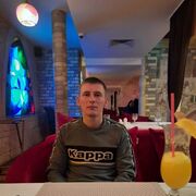  ,  Gena, 30