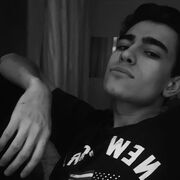  ,   Serge, 22 ,   ,   