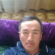  ,  Djoni, 48