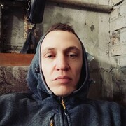  ,  Anton, 38