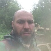 ,   Denis, 45 ,   ,   