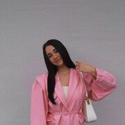  , 