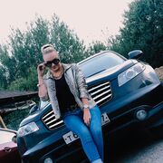  ,   Mariana, 27 ,   ,   