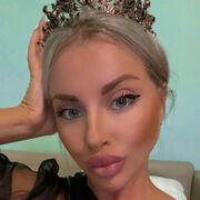  ,   Kari, 32 ,  