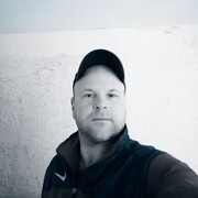  ,  Ruslan, 36