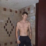  ,   Sergey, 32 ,  