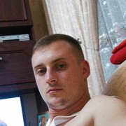  ,   Danik, 32 ,   