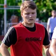  ,  Dima, 22