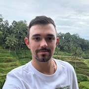  ,  Kolja, 28