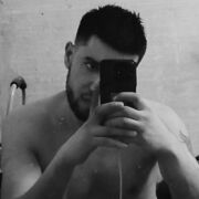  -,   Ali, 31 ,   c , 