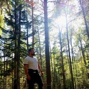  ,   Ujin, 39 ,  