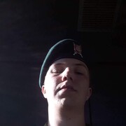  ,  Erik, 28