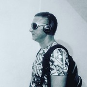  ,   Eduard , 43 ,   ,   , c 