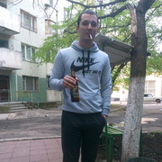  ,  Gheorghe, 32