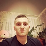  ,  Ismail, 28