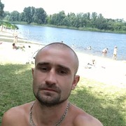  ,   Koks, 37 ,   