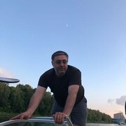  ,   Erik, 46 ,   ,   