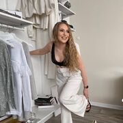  ,  Dianka, 28