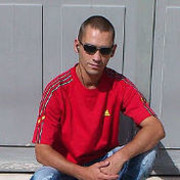  ,   Valdis, 37 ,   